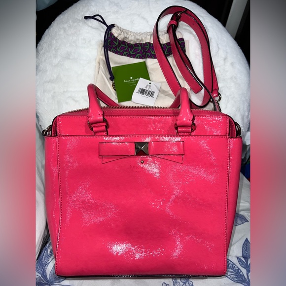 NWT ♠️ Kate Spade Strawberry Pink Beacon Court Garland Crossbody Bag - Picture 4 of 6